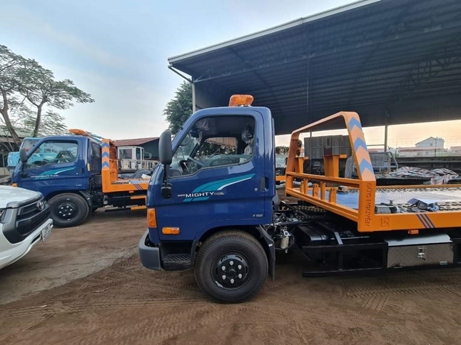 Cứu hộ giao thông Hải Phòng vận chuyển ô tô xe tải gặp sự cố