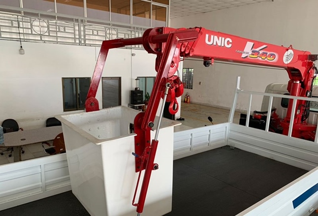 SDT: 0942.96.2023 - Cho Thuê Xe Cẩu Gắn Lồng Sơn La